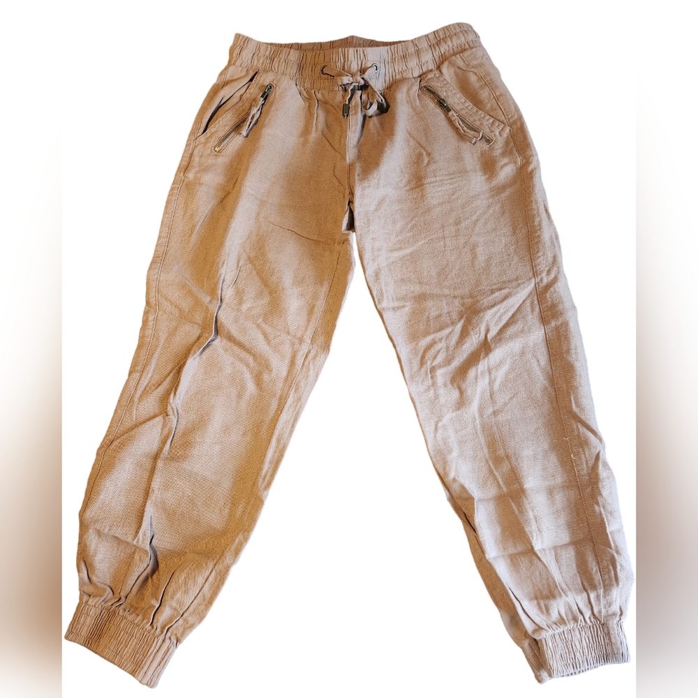 Charlotte Russe capri Jogger